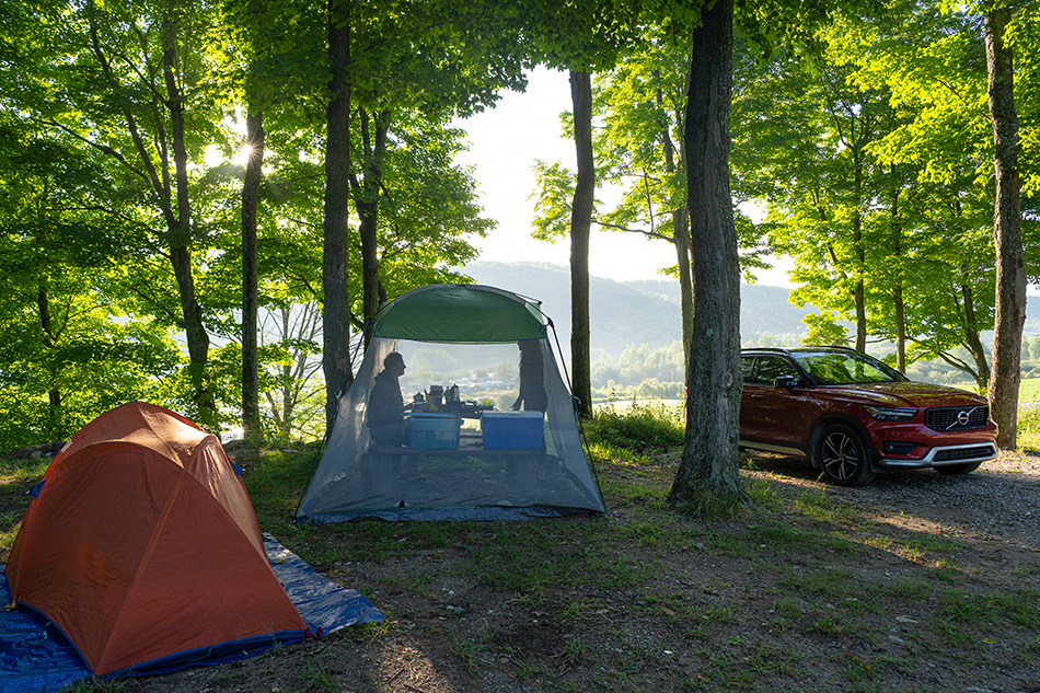 Camping sous la tente